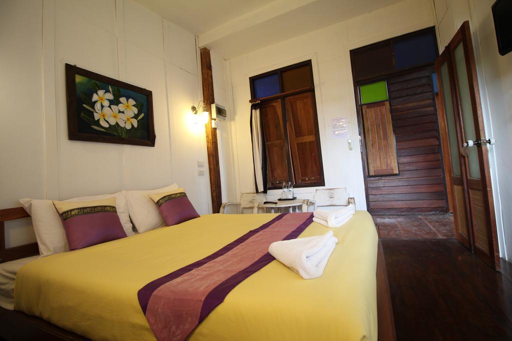 Paifah Boutique House Hotel Exterior photo