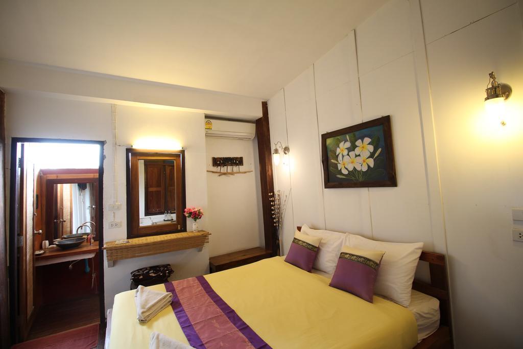 Paifah Boutique House Hotel Exterior photo