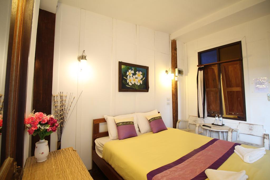 Paifah Boutique House Hotel Exterior photo